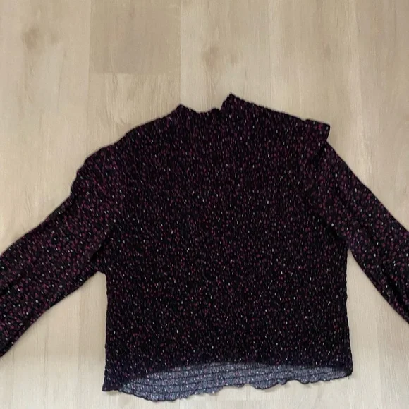 Wild Fable Mock Neck Floral Top - Picture 8 of 8